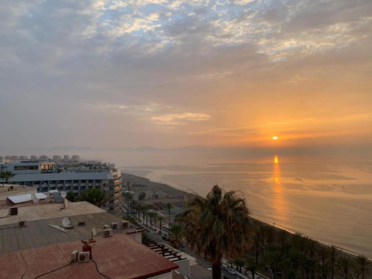 La Roca Sea View Apartment 토레몰리노스 외부 사진