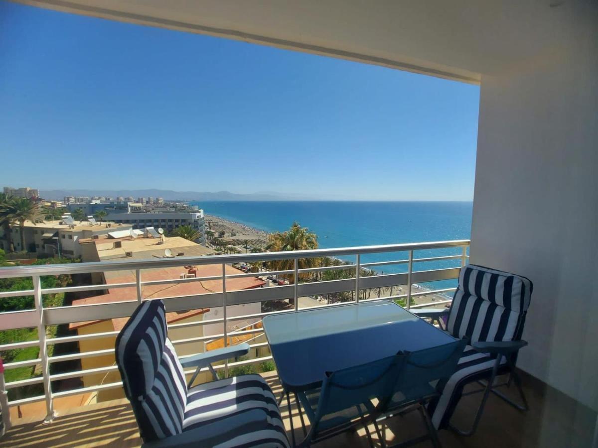 La Roca Sea View Apartment 토레몰리노스 외부 사진