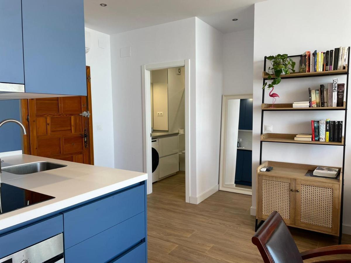 La Roca Sea View Apartment 토레몰리노스 외부 사진